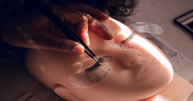 İpek Kirpik Eğitimi