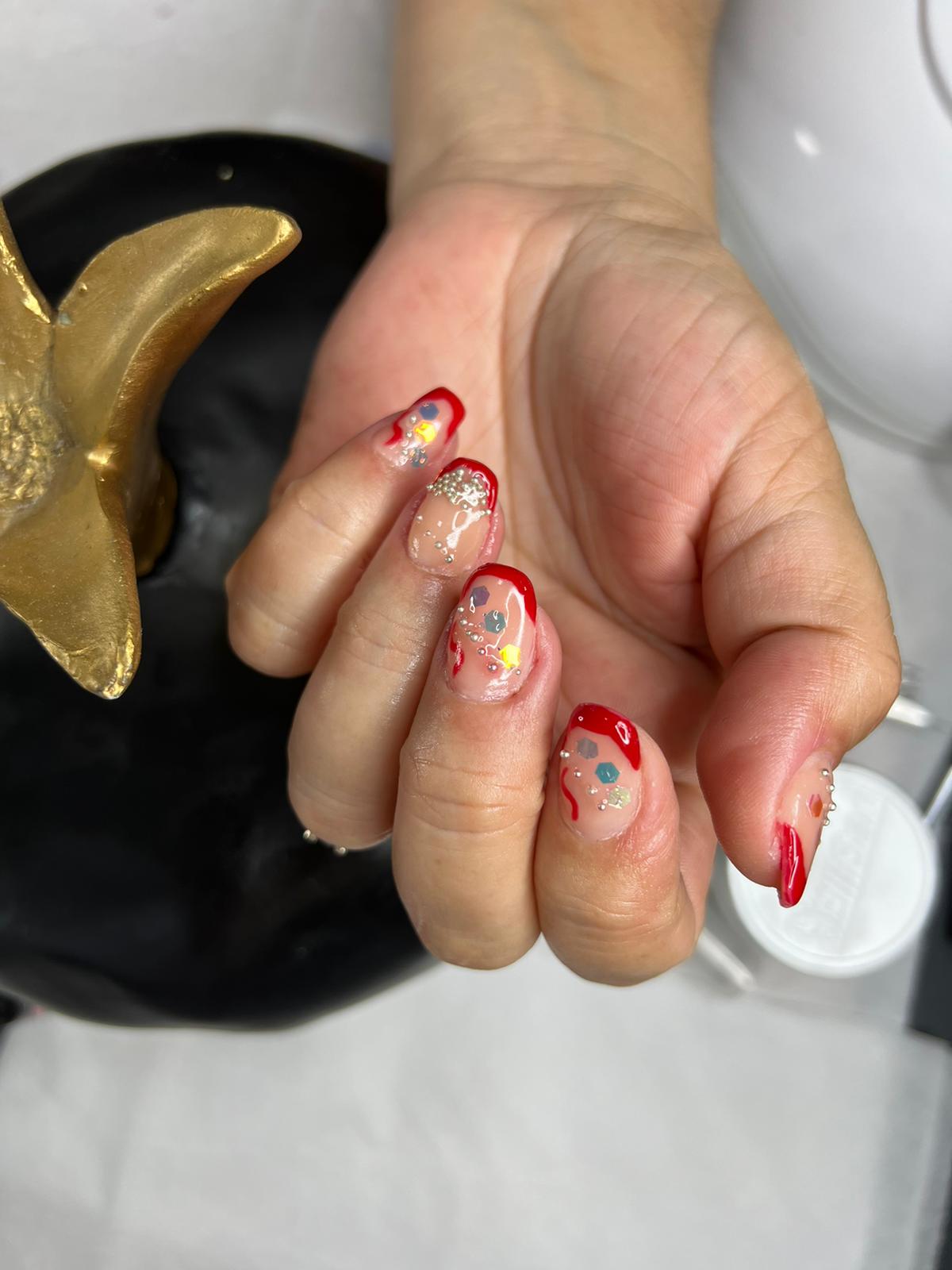 Seliz Akademiz Güzellik Kursu