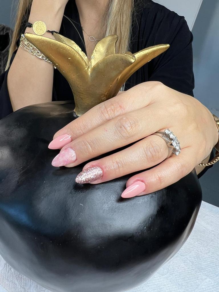 Seliz Akademiz Güzellik Kursu